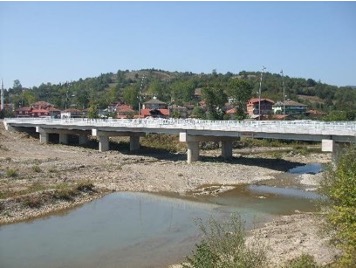 Bridge crossing — structural and hydraulic infrastructure
